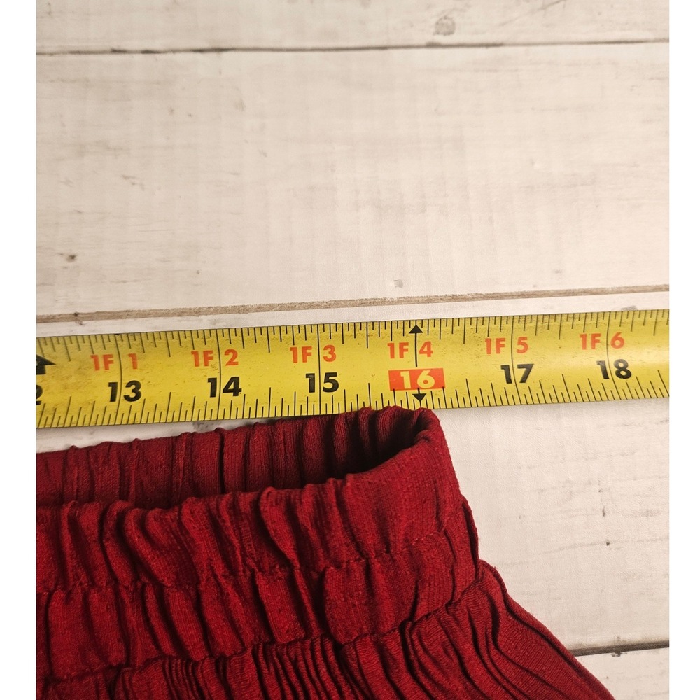 Stonebridge Broomstick Maxi Skirt XL Red Crinkle Crochet Lace Fall Boho Goth - Picture 8 of 8
